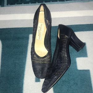 Valerie Stevens Espana Blue Pumps